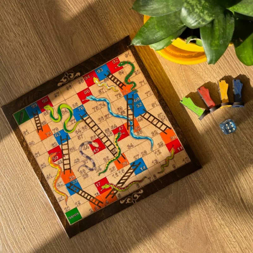 خرید منچ و مارپله چوبی