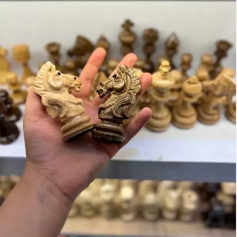 مهره شطرنج فدراسیونی چوب گردو