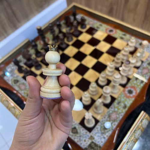 خرید مهره شطرنج چوبی فدراسیونی سرباز تاج دار