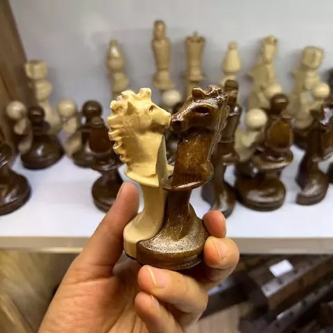 خرید مهره شطرنج چوبی طرح عشق