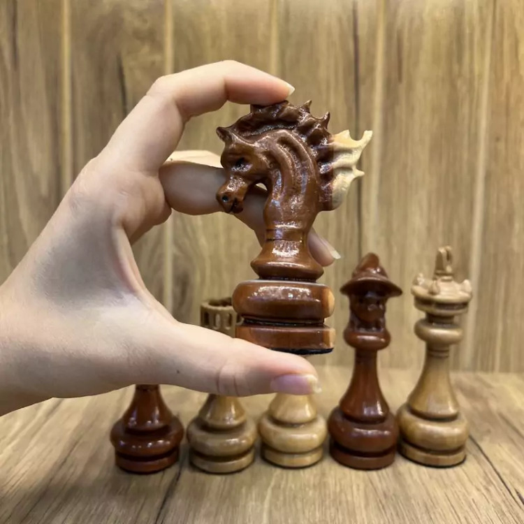 خرید مهره شطرنج فدراسیونی چوب عناب و گردو