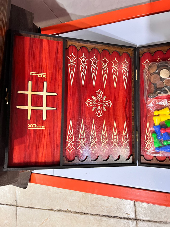 تخته نرد شطرنج منچ مارپله دوز xo