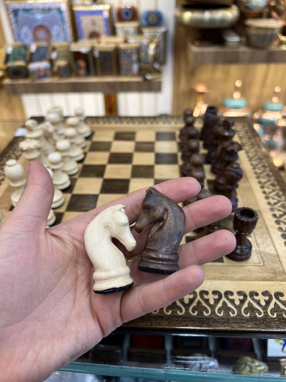 مهره شطرنج چوب گردو سایز کوچک