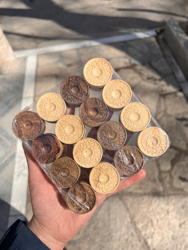 خرید مهره تخته نرد خود رنگ چوب گردو قطر کف ۳.۳ سانت